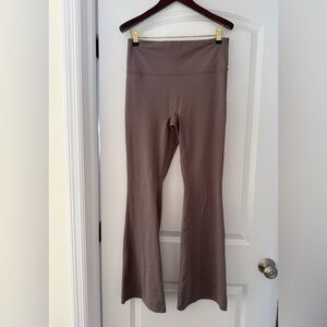 BRAND NEW WITH TAGS Women’s Flair Leggings